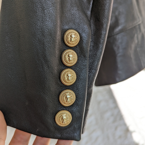 Leather jacket - Picture 3 of 10